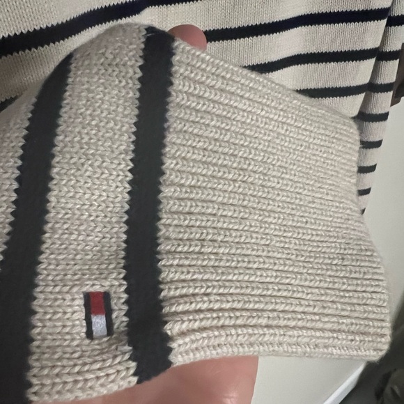 Mens TOMMY HILFIGER cowl neck sweater - Picture 3 of 3